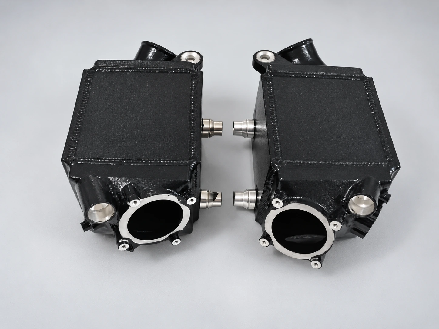 BMW M5 / M5CM6 / M6C 实物照片
